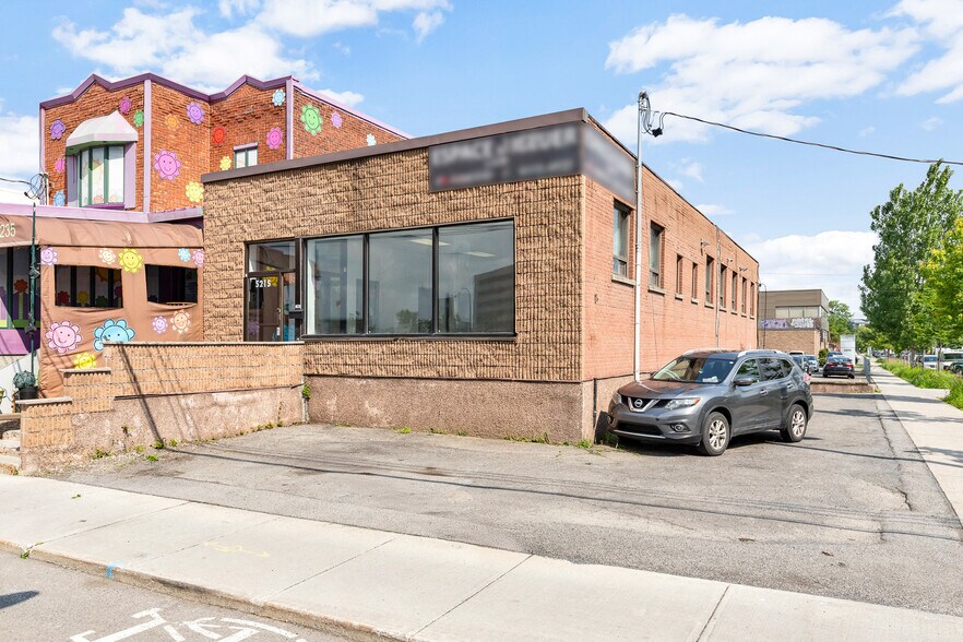 5215-5217 Rue de la Savane, Montréal, QC à louer - Photo de l’immeuble – Image 2 sur 3