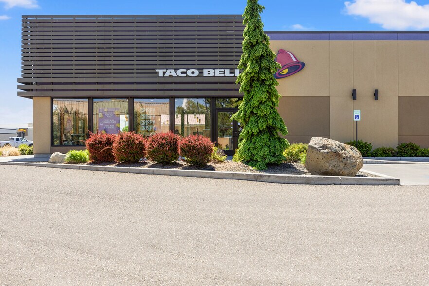 632 N Overland Ave, Burley, ID à vendre - Photo de l’immeuble – Image 3 sur 16
