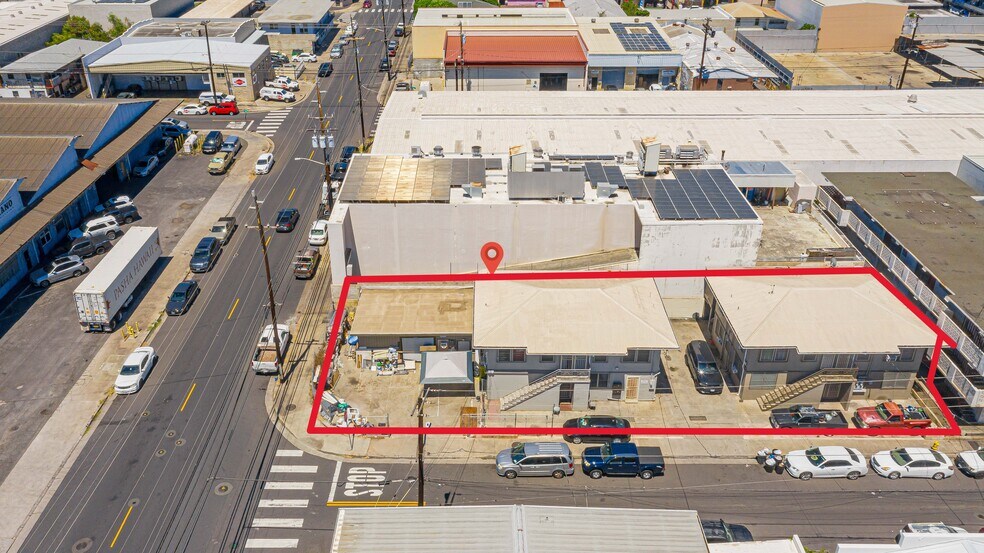 1768 Silva St, Honolulu, HI à vendre - Photo de l’immeuble – Image 1 sur 17