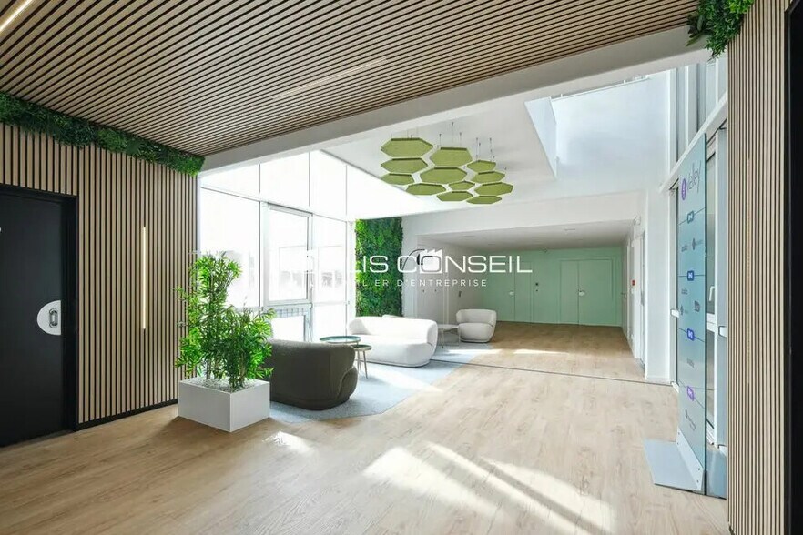 Bureau dans Labège à louer - Photo de l’immeuble – Image 3 sur 9