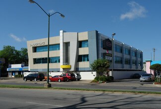 Plus de détails pour 3915 Lemmon Ave, Dallas, TX - Bureau à vendre