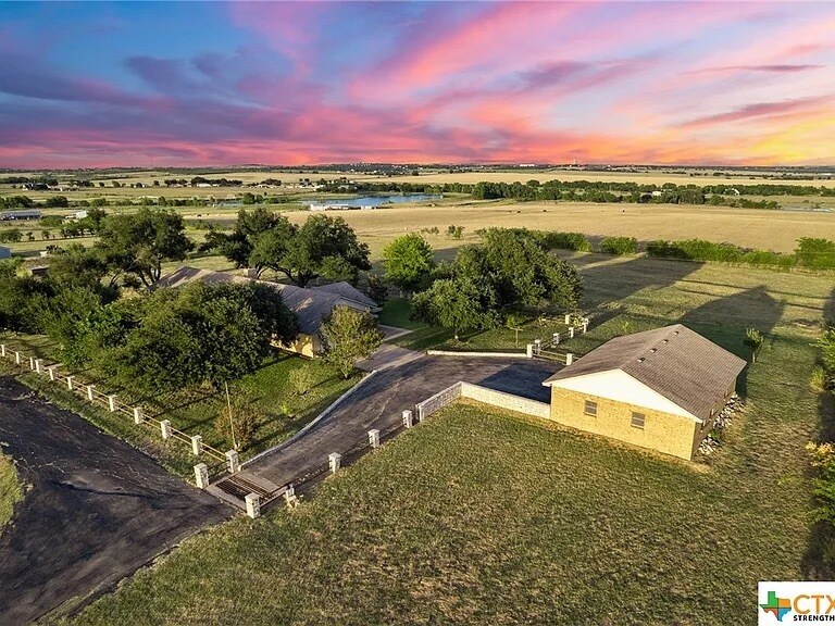 3739 FM 2184, Rogers, TX à vendre - Photo de l’immeuble – Image 2 sur 17