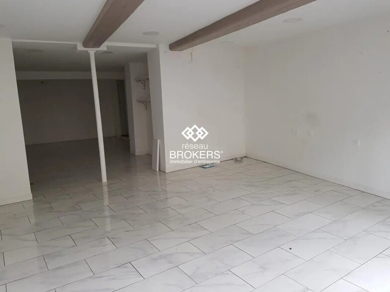 Local commercial dans Le Havre à louer - Photo intérieure – Image 2 sur 2