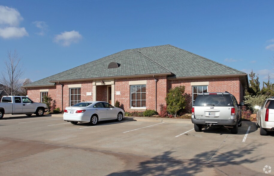 1425 NW 150th St, Edmond, OK à vendre - Photo de l’immeuble – Image 3 sur 6