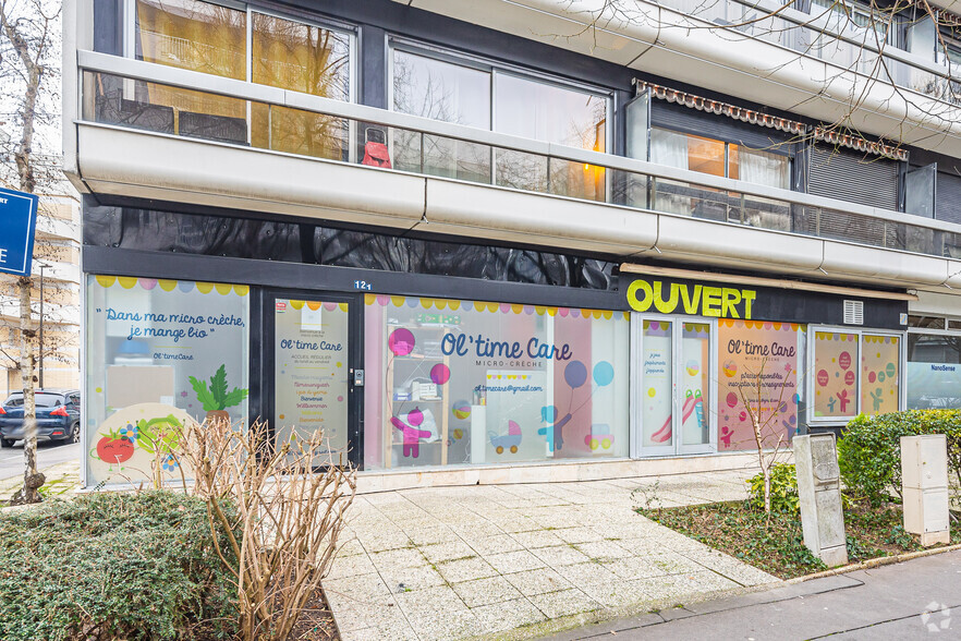 Local commercial dans Boulogne-Billancourt à louer - Photo de l’immeuble – Image 3 sur 8