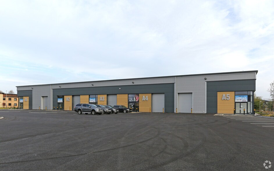 Latimer Way, New Ollerton à louer - Photo de l’immeuble – Image 2 sur 4