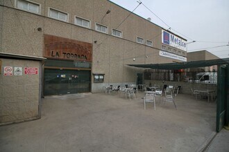 Local commercial dans Sant Andreu de la Barca, Barcelona à louer Photo intérieure– Image 1 sur 16