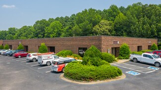 Plus de détails pour 102-120 Donmoor Ct, Garner, NC - Local d'activités à louer