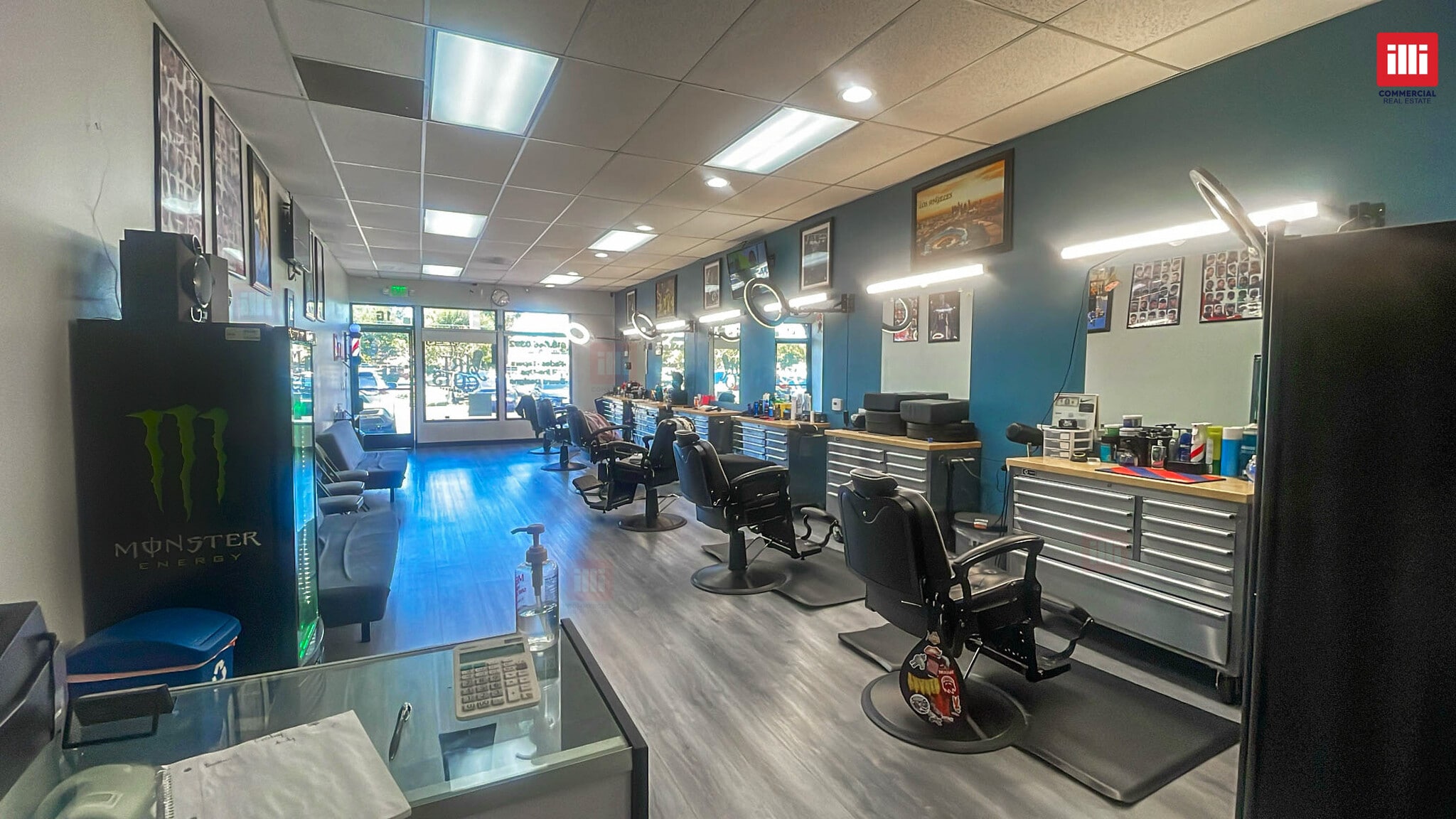 6411 Sepulveda Blvd, Van Nuys, CA à louer Photo intérieure– Image 1 sur 5
