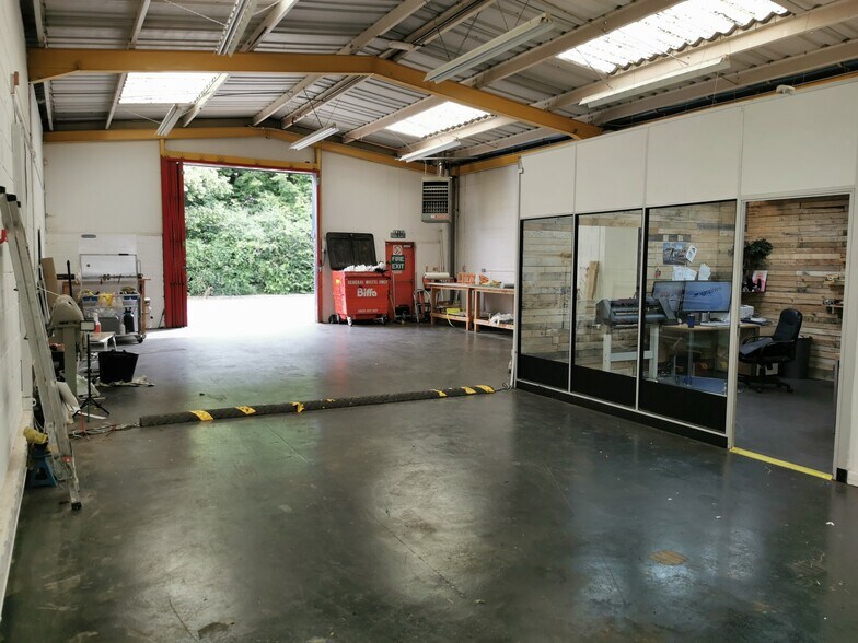 1-7 Clarke Rd, Milton Keynes à louer - Photo de l’immeuble – Image 3 sur 3