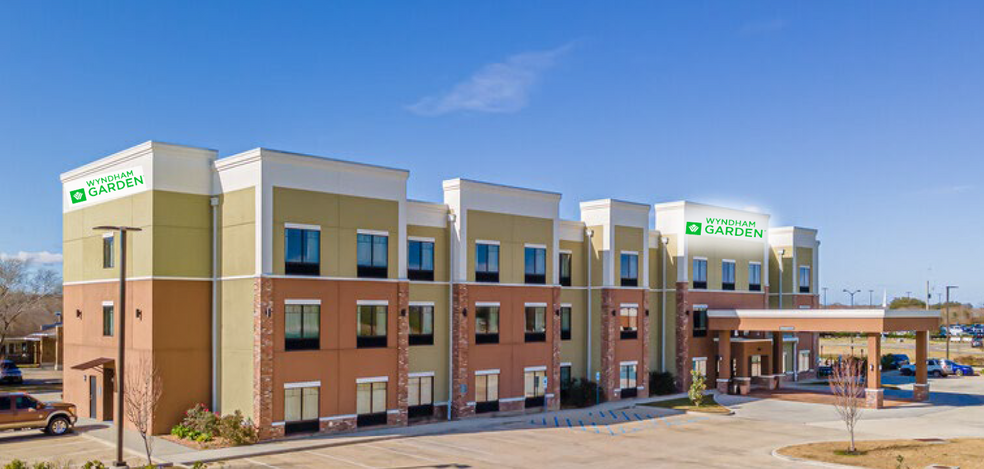 2125 Memorial Blvd, New Roads, LA à vendre - Photo de l’immeuble – Image 1 sur 18