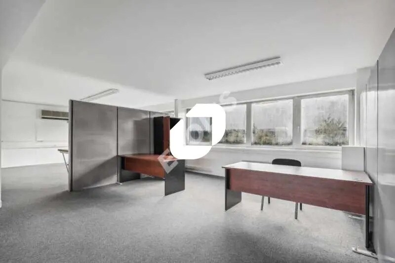 Bureau dans Saint-Leu-la-Forêt à louer - Photo de l’immeuble – Image 2 sur 19