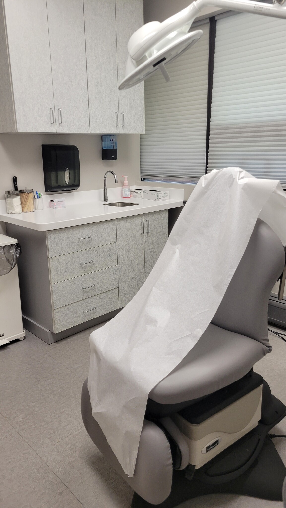 275-277 Forest Ave, Paramus, NJ à louer Photo intérieure– Image 1 sur 7