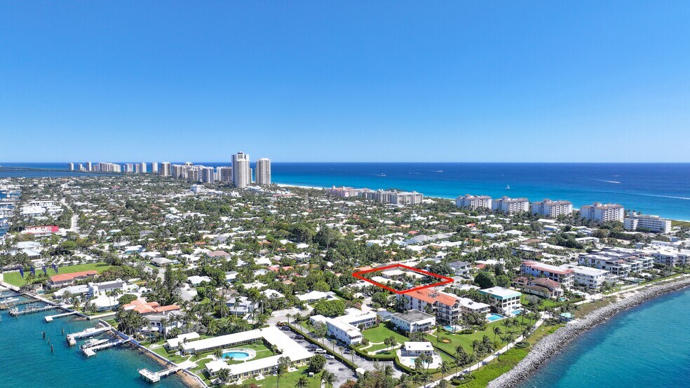 311 Inlet Way, Palm Beach Shores, FL à vendre - Photo de l’immeuble – Image 2 sur 21
