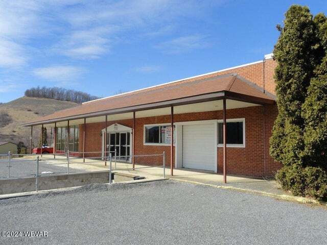 3254 4th st, Williamsport, PA à louer Photo principale– Image 1 sur 2