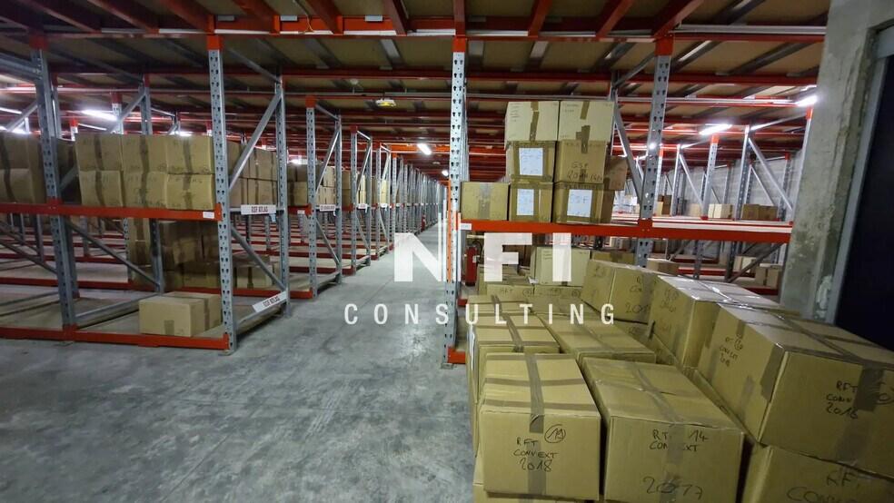 Local d’activités dans Vallauris à louer - Photo intérieure – Image 2 sur 3