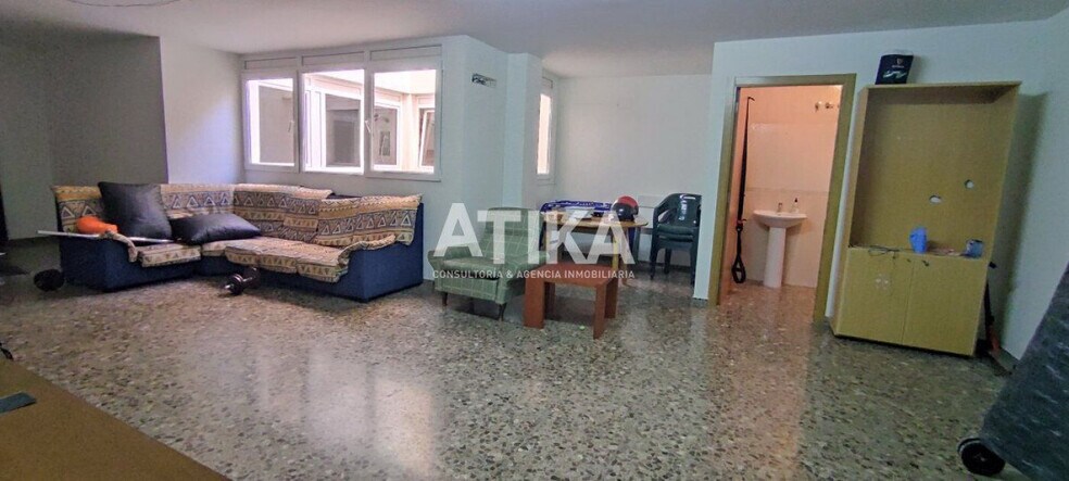 Local commercial dans València à louer - Photo de l’immeuble – Image 3 sur 10