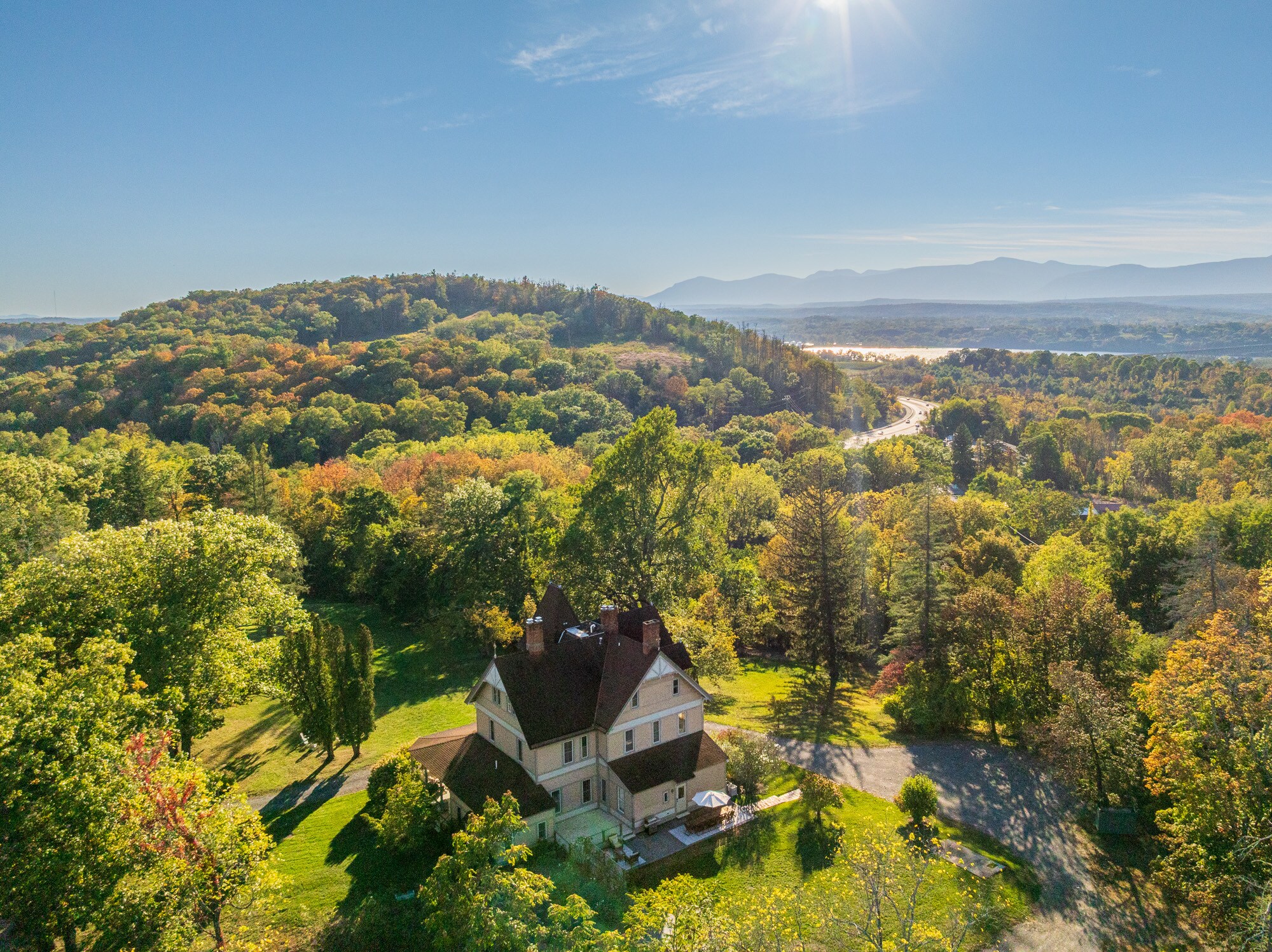 4317 NY-23, Hudson, NY à vendre Photo de l’immeuble– Image 1 sur 52