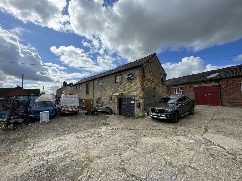 Frederick Street portefeuille de 2 biens à vendre sur LoopNet.fr - Photo de l’immeuble – Image 1 sur 10