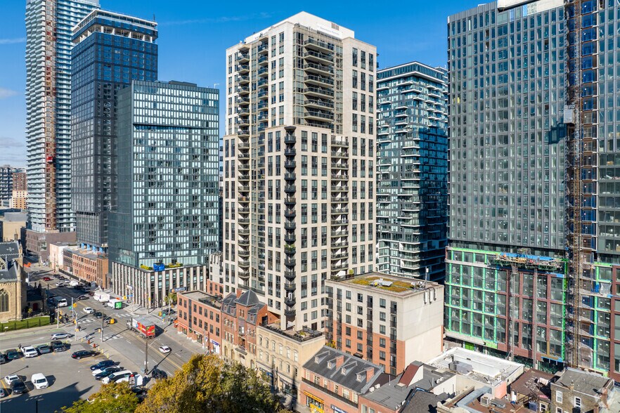 167 Church St, Toronto, ON à louer - Photo de l’immeuble – Image 2 sur 24