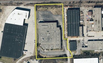16000 W Rogers Dr, New Berlin, WI - Vue aérienne  vue de carte