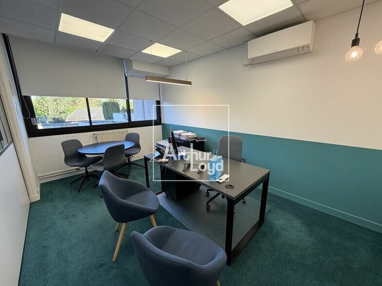 Bureau dans Melun à vendre - Photo intérieure – Image 3 sur 4