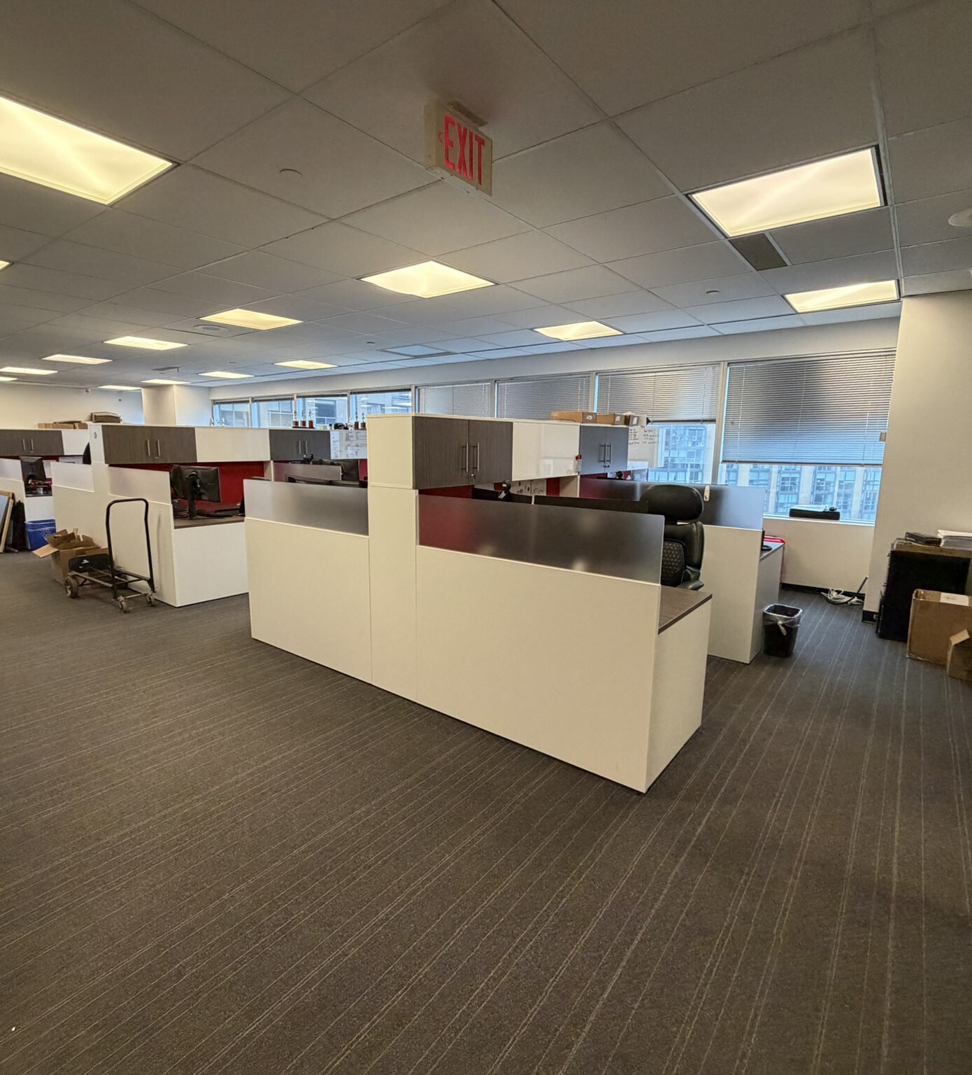 4950 Yonge St, Toronto, ON à louer Photo intérieure– Image 1 sur 8