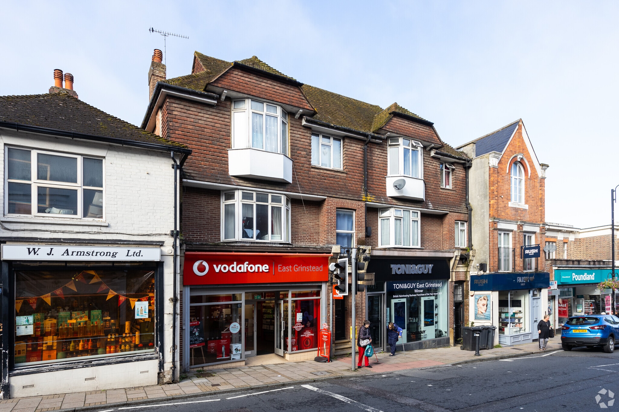 14-16 London Rd, East Grinstead à vendre Photo principale– Image 1 sur 11