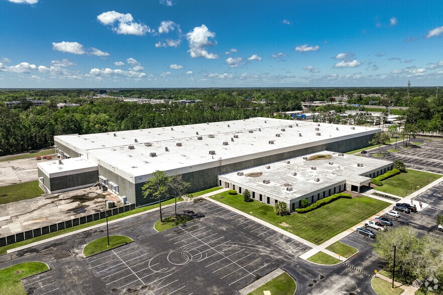 600 Wells Rd, Orange Park, FL à vendre - Photo de l’immeuble – Image 3 sur 7