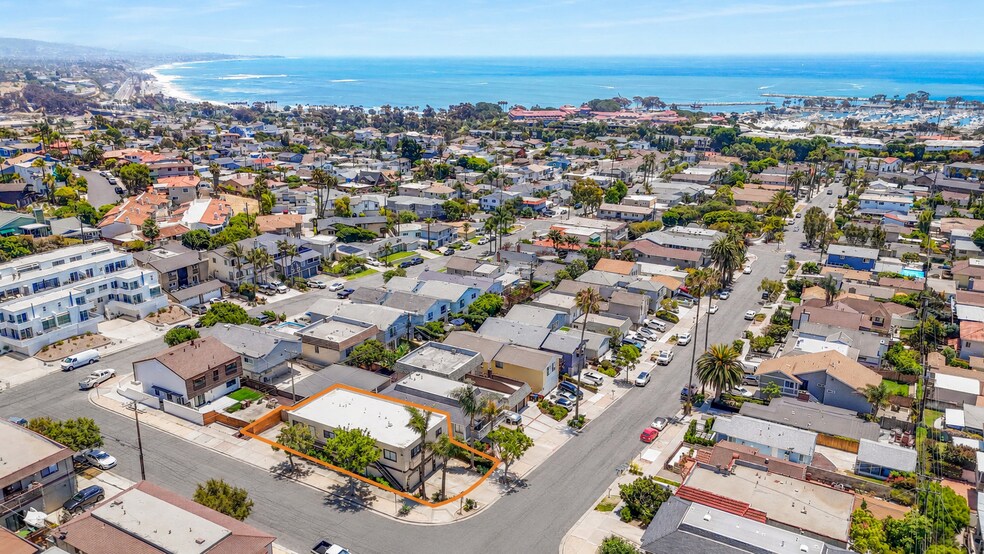 33872 Alcazar Dr, Dana Point, CA à vendre - Photo principale – Image 1 sur 4