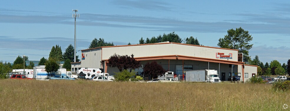 706 Oscar St, Eugene, OR à louer - Photo de l’immeuble – Image 3 sur 14