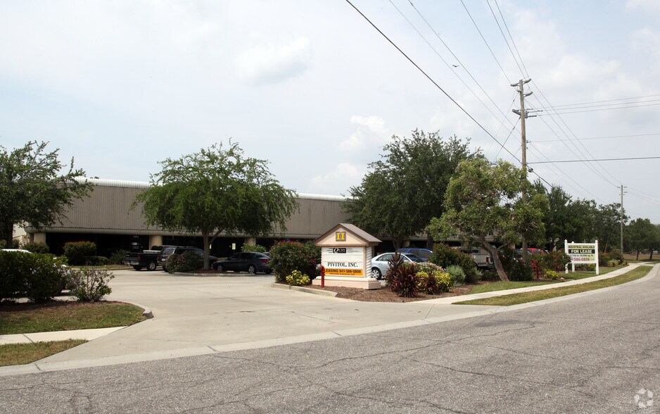 1125 W Commerce St, Sarasota, FL à vendre - Photo principale – Image 1 sur 4