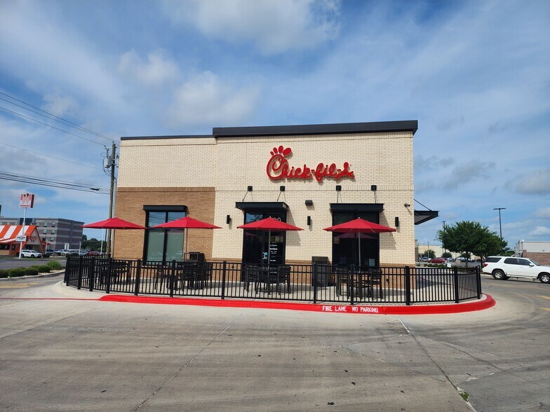 500 E Commerce St, Brownwood, TX à vendre - Photo de l’immeuble – Image 2 sur 8