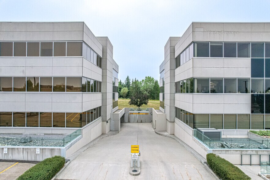 4803 87th St NW, Edmonton, AB à louer - Photo de l’immeuble – Image 2 sur 4