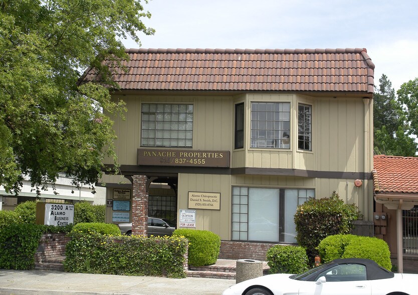 3200A Danville Blvd, Alamo, CA à louer - Photo de l’immeuble – Image 2 sur 6