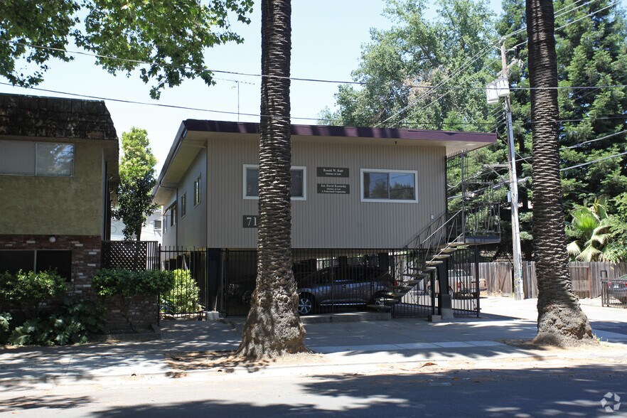 716 19th St, Sacramento, CA à vendre - Photo de l’immeuble – Image 2 sur 2