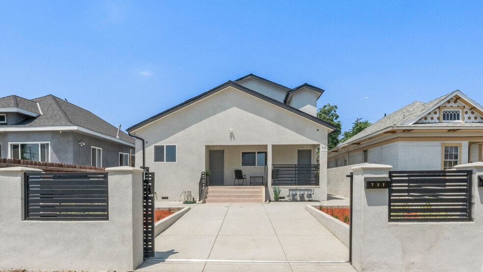 731 E 33rd St, Los Angeles, CA à vendre - Photo de l’immeuble – Image 3 sur 51