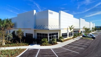 Plus de détails pour 14661 Jetport Loop, Fort Myers, FL - Industriel/Logistique à louer