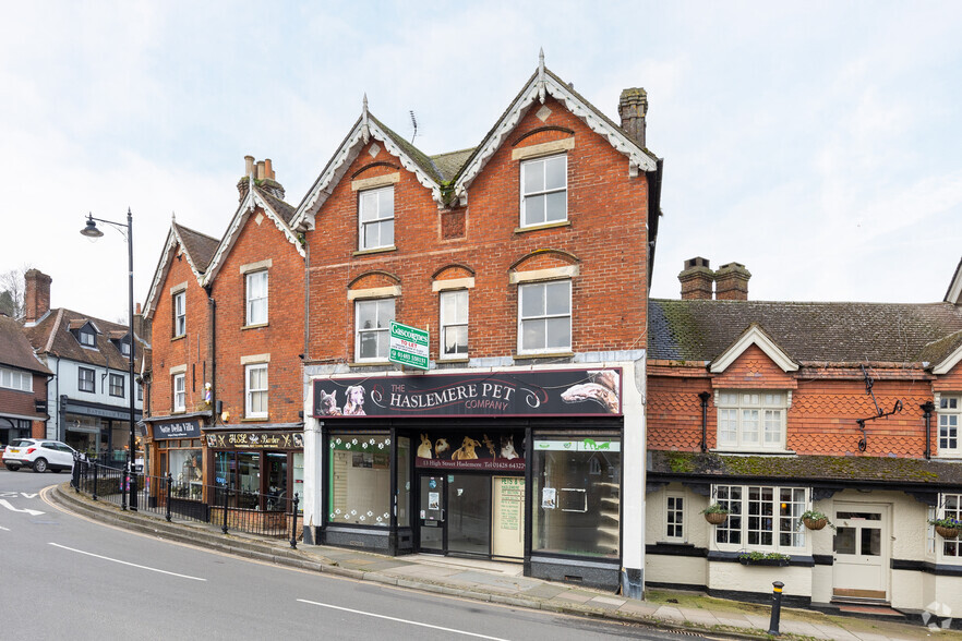 13 High St, Haslemere à louer - Photo principale – Image 1 sur 3