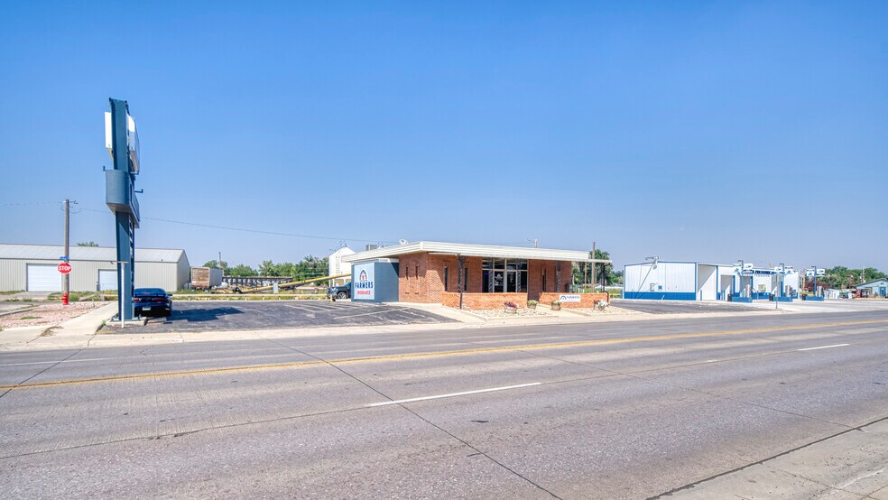 401 E 2nd St, Gillette, WY à vendre - Photo principale – Image 1 sur 59