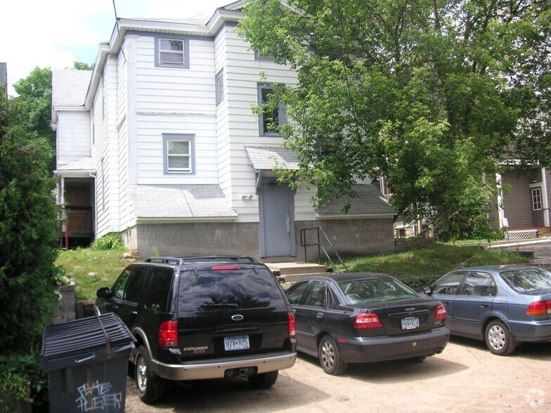 3137 Hennepin Ave S, Minneapolis, MN à vendre - Photo de l’immeuble – Image 2 sur 4