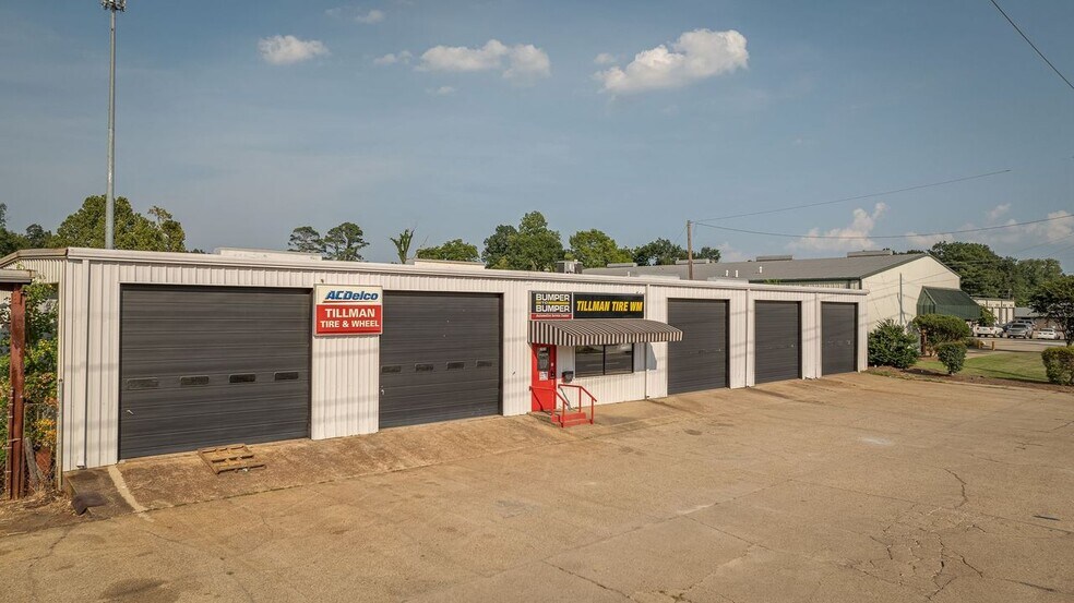 1914 Cypress St, West Monroe, LA à vendre - Photo de l’immeuble – Image 1 sur 25