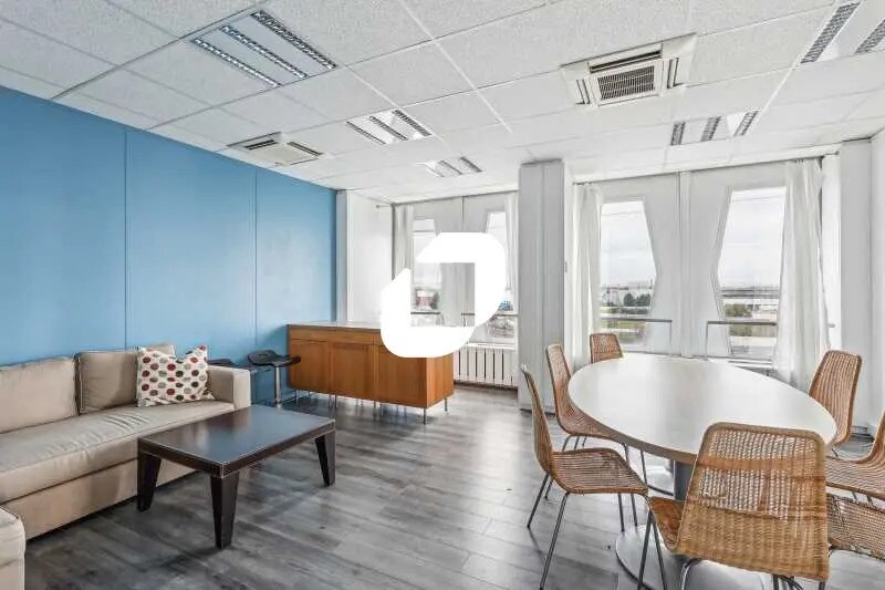 9 Avenue De L'Europe, Thiais à vendre - Photo de l’immeuble – Image 3 sur 7