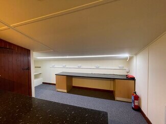 Plus de détails pour Park Street Ln, Slinfold - Bureau à louer