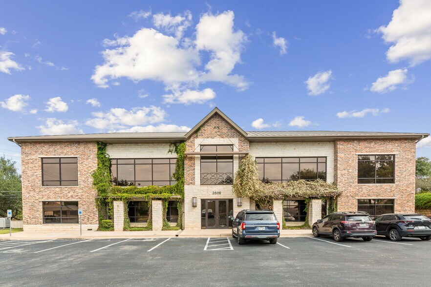 2508 Ashley Worth Blvd, Austin, TX à vendre - Photo de l’immeuble – Image 1 sur 14