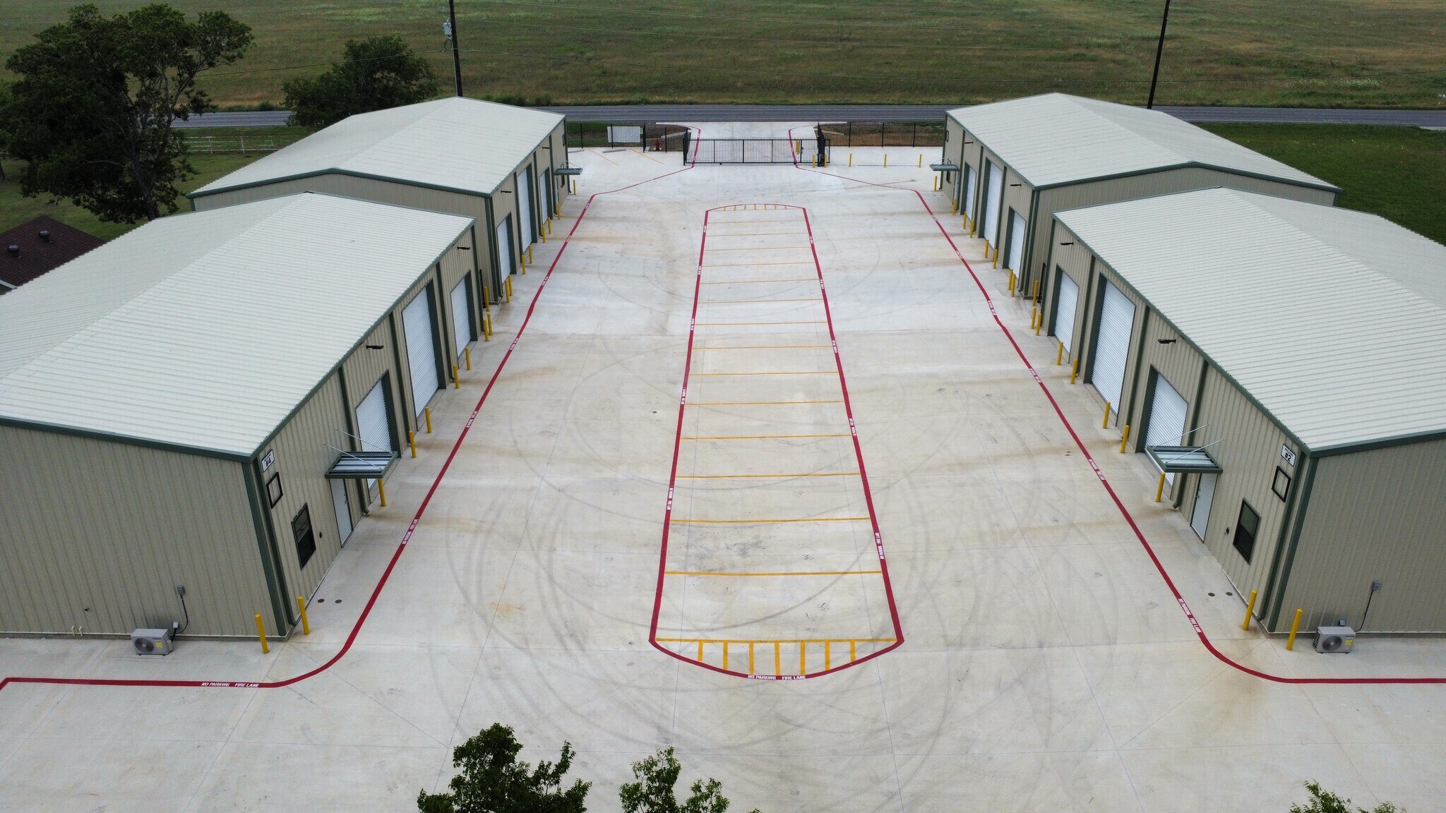 6524 Michael Talty Ave, Terrell, TX à louer Photo de l’immeuble– Image 1 sur 34
