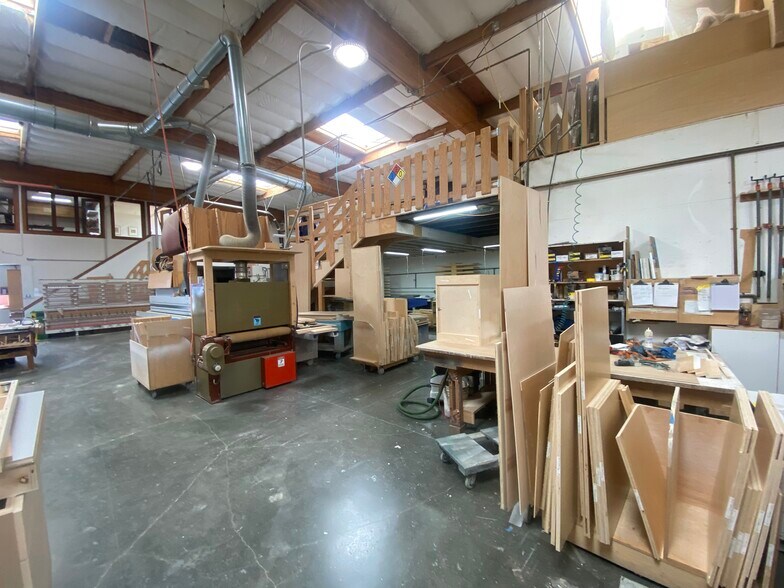 1120 Revere Ave, San Francisco, CA à louer - Photo intérieure – Image 2 sur 8