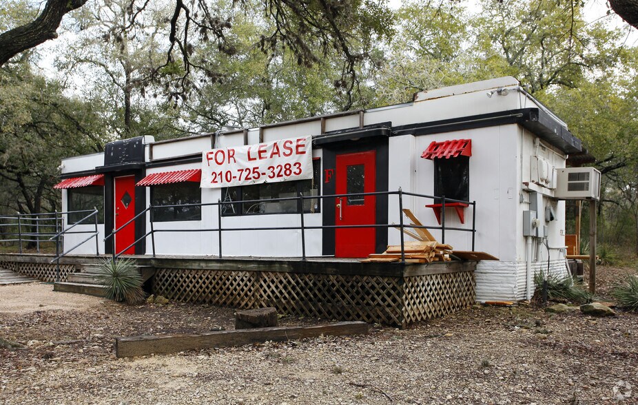 18816 FM 2252, San Antonio, TX à louer - Photo de l’immeuble – Image 3 sur 3
