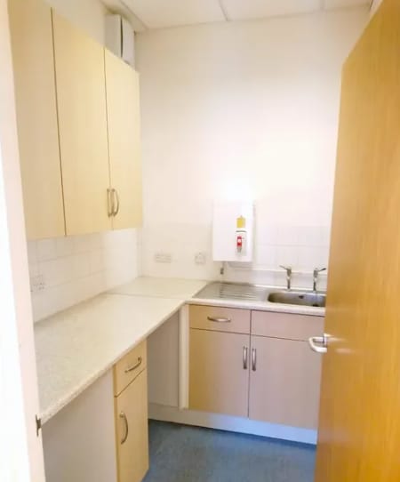 Trinity Way, Londres à louer Photo intérieure– Image 1 sur 1