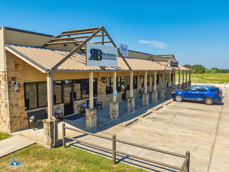1140 FM 1189, Millsap, TX à louer - Photo de l’immeuble – Image 2 sur 8